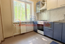 Продается 2 комн. квартира в 2-й микрорайон